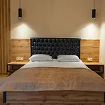 Milana & - Included Hotel
